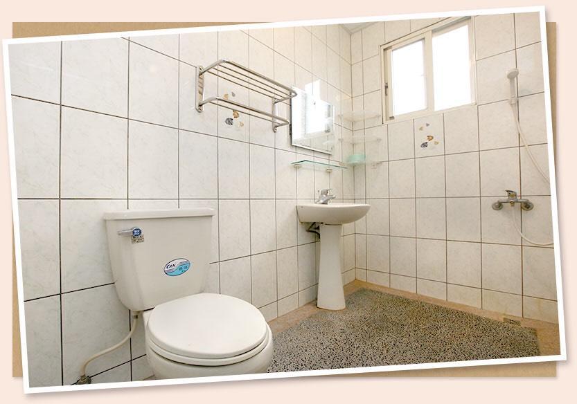 רויסוי Signal B&B 信號咖ㄟ厝 民宿 מראה חיצוני תמונה